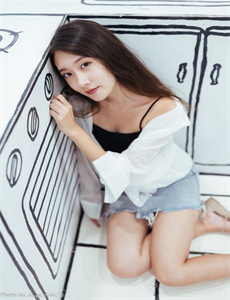 《大岛里奈》